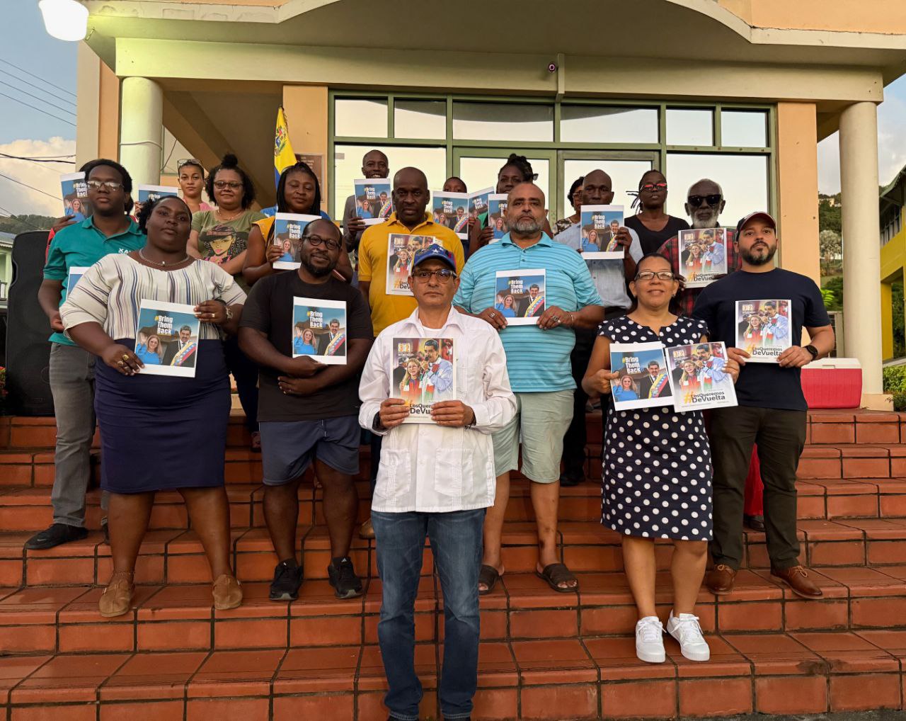 Jornada de solidaridad #BringThemBack en Kingstown exige liberación de pareja presidencial venezolana